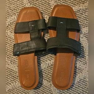 TOMS Black Leather Seacliff Slide Sandal Women’s Size 7.5